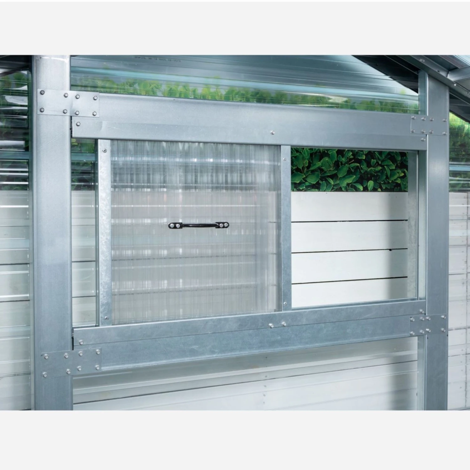Adman Steel Sheds Multigrow 9.4x14.7 Greenhouse With Adjustable Vent - Image 4