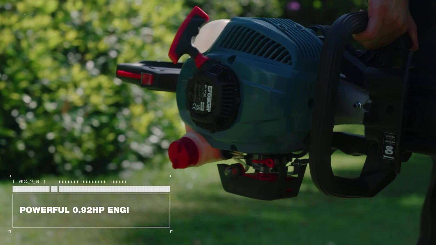 Erbauer 750mm Petrol Hedge Trimmer - Image 2