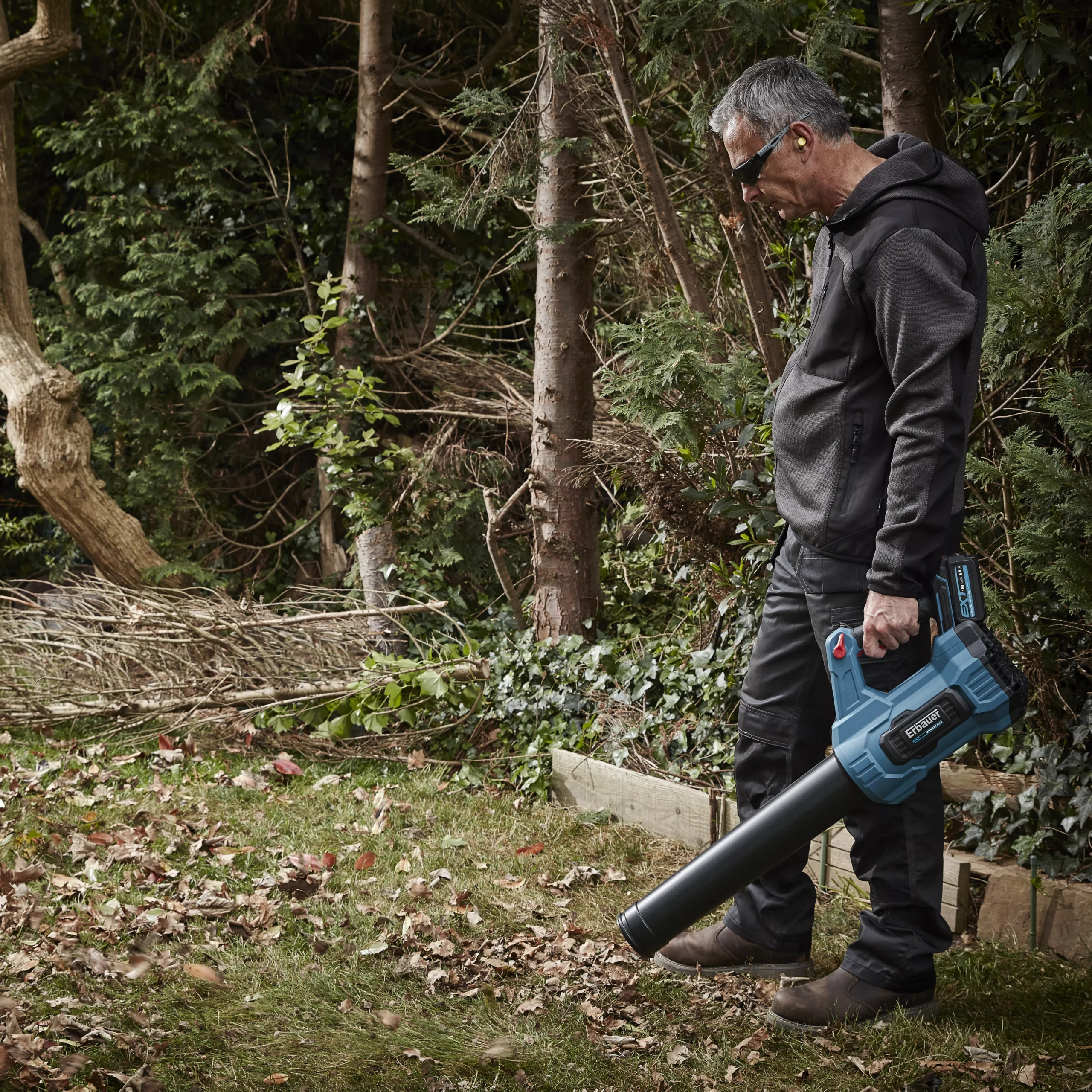 Erbauer EXT Cordless 18V ELB18-Li - KIT Garden Blower - Image 4