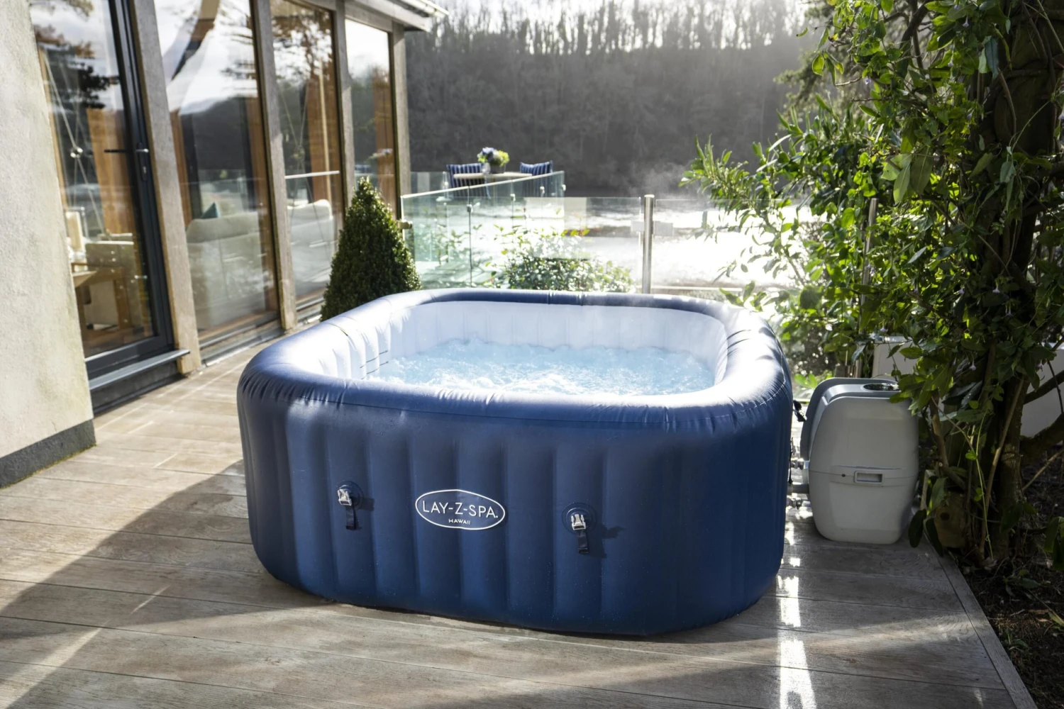 Lay-Z-Spa Hawaii Airjet 6 Person Inflatable Hot Tub - Image 7