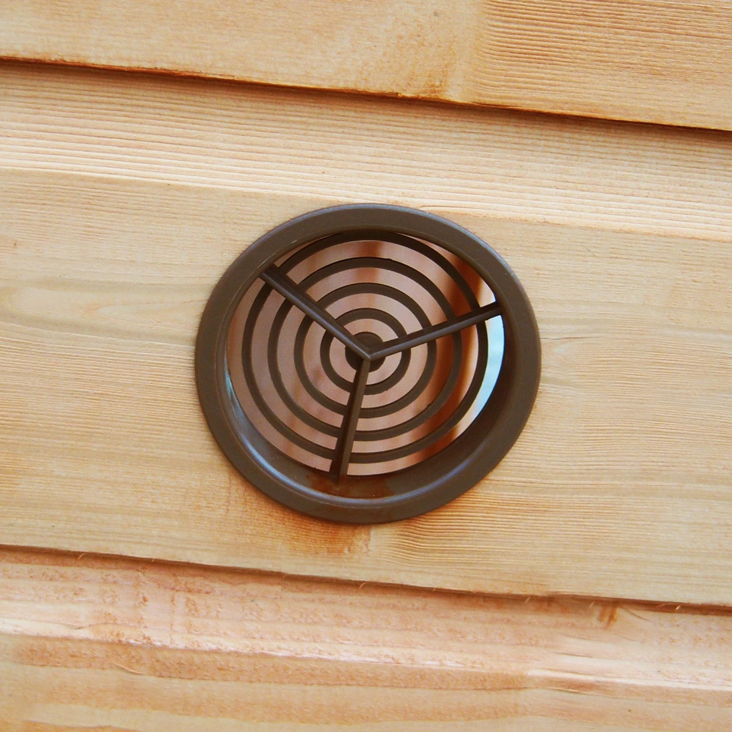 Shire 6x4 Woodbury Whitewood Pine Playhouse Assembly Required - Image 3